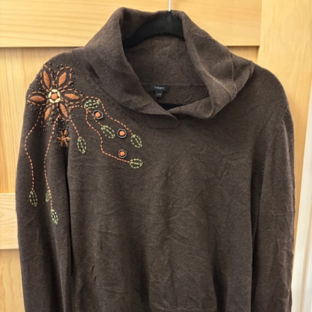 Haggar Brown Sweater with Embroidered Orange Floral Motif Size Large